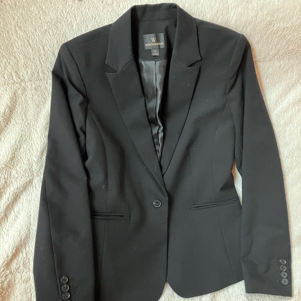 Worthington Classic Black Blazer